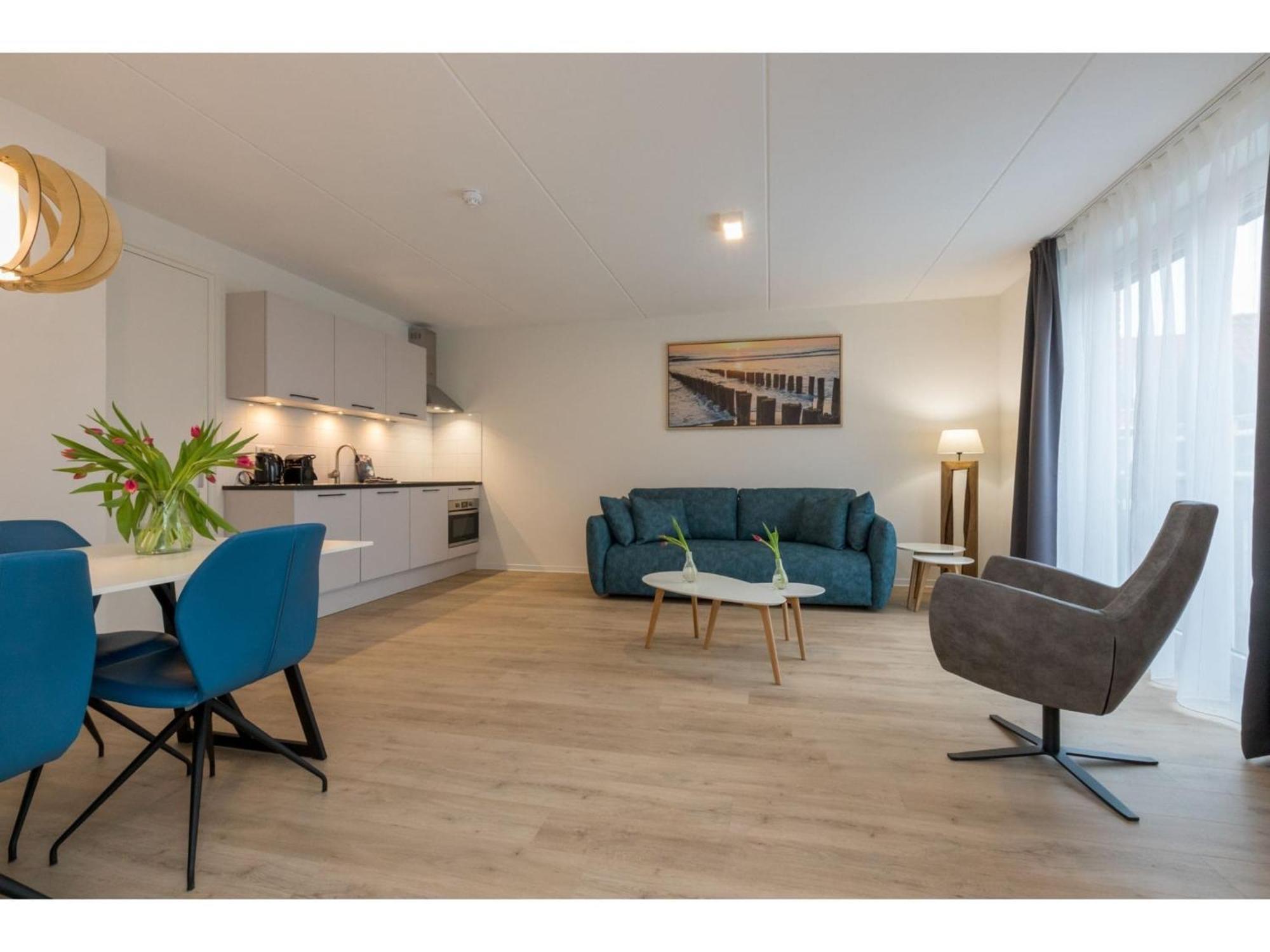 Lush Apartment In Zoutelande Near Beach エクステリア 写真