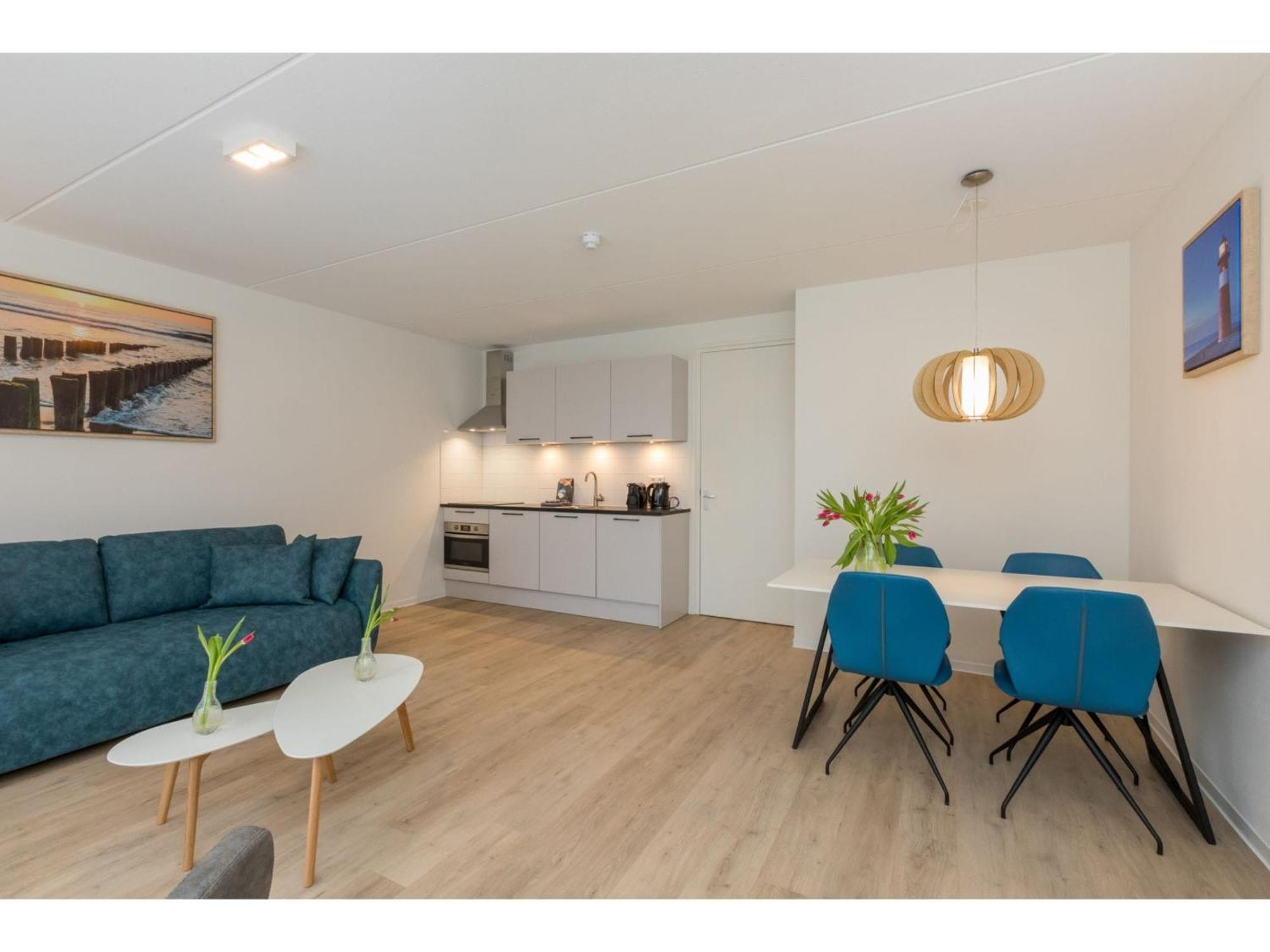 Lush Apartment In Zoutelande Near Beach エクステリア 写真