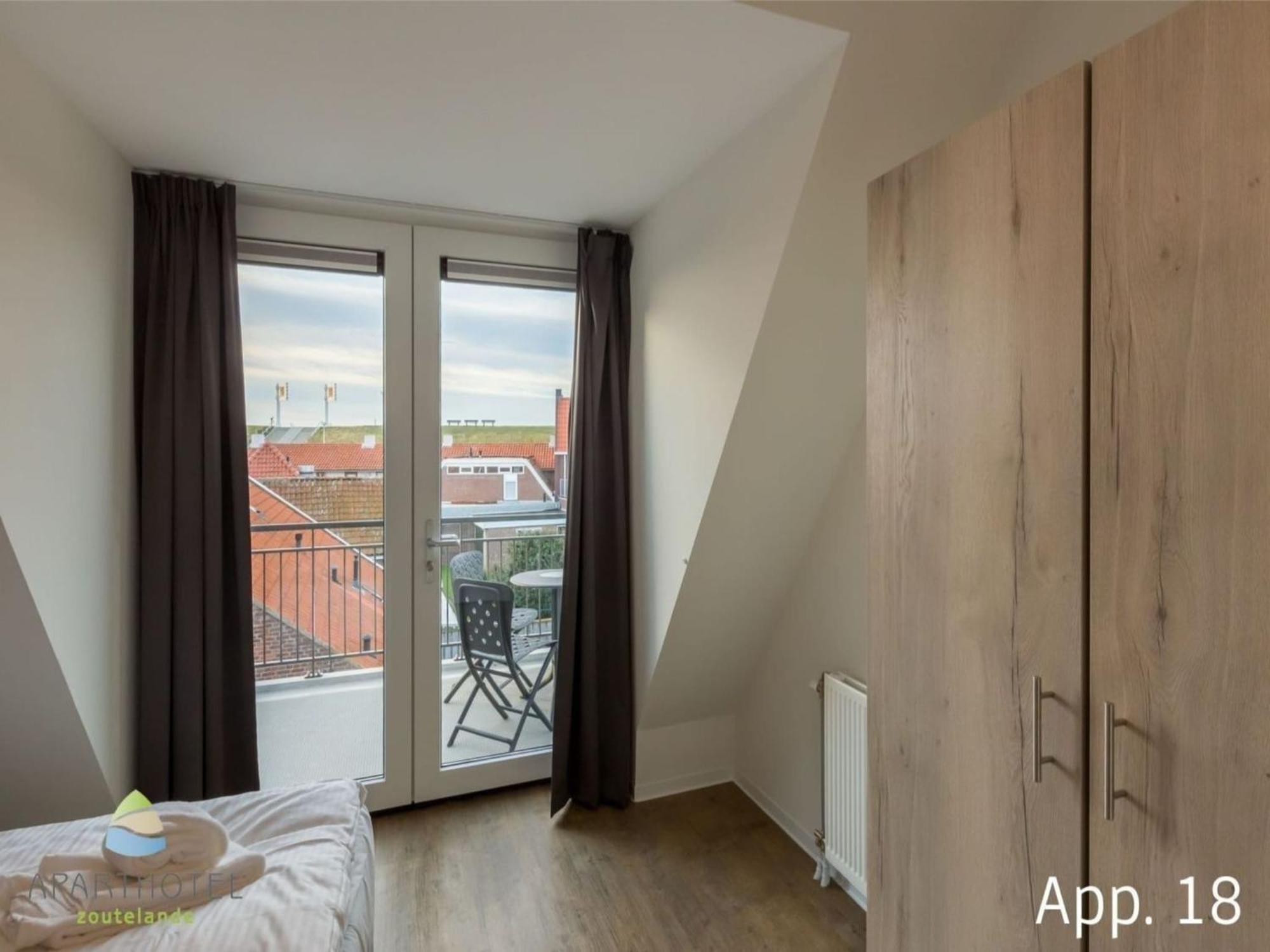 Lush Apartment In Zoutelande Near Beach エクステリア 写真