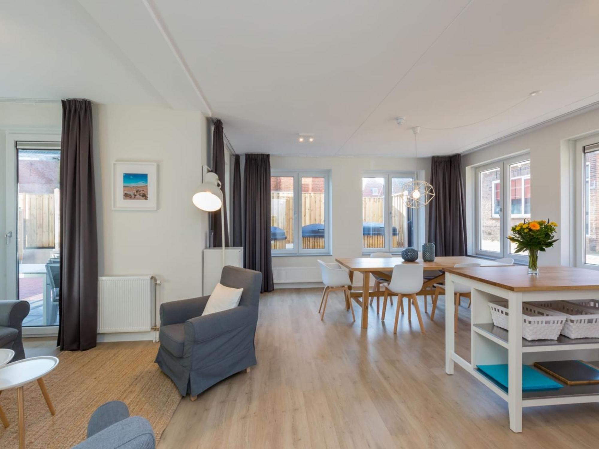 Lush Apartment In Zoutelande Near Beach エクステリア 写真